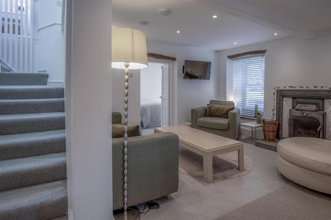 Caleb'S Cottage - 4 Bedroom Cottage - Solva Esterno foto