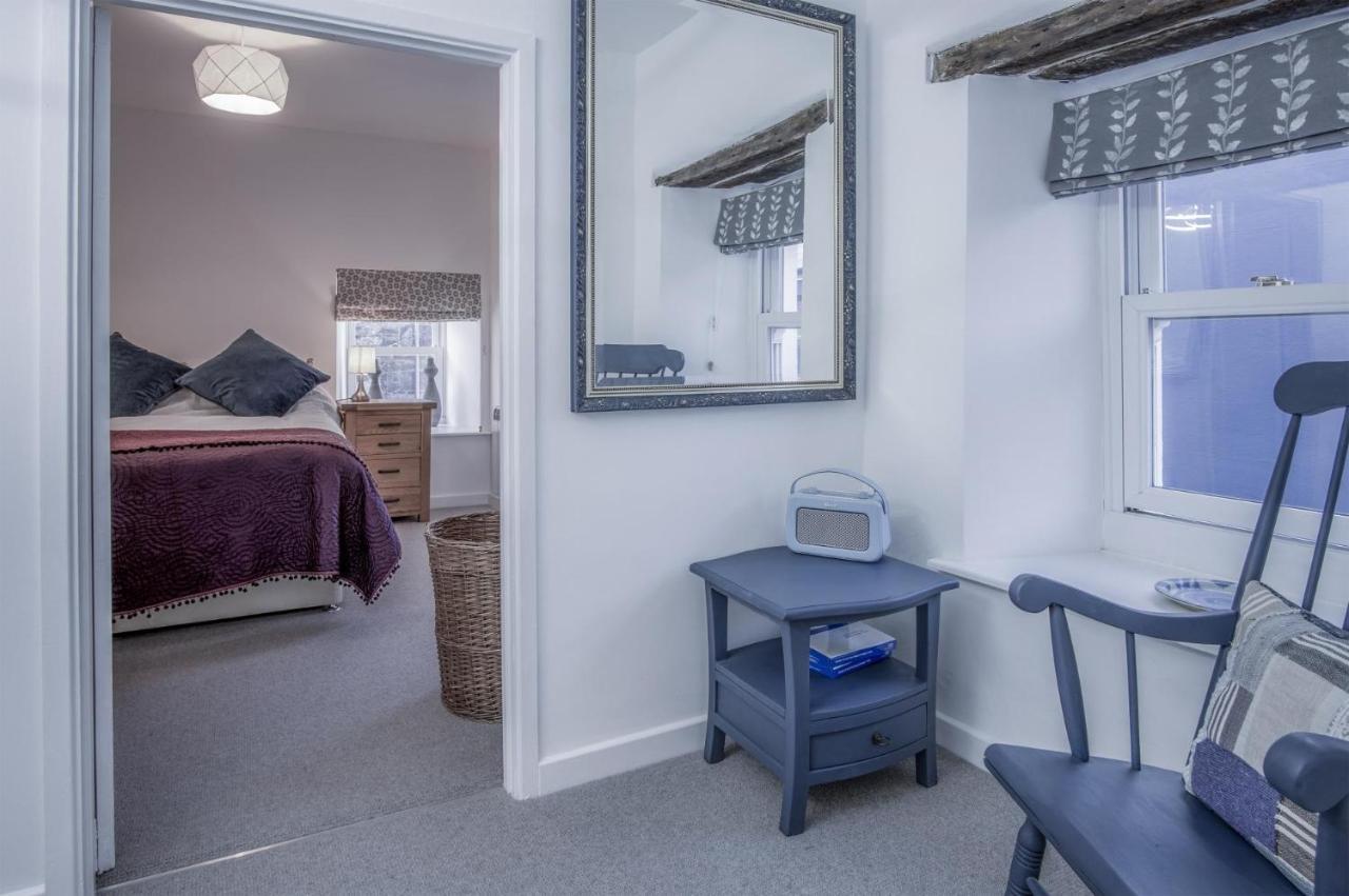 Caleb'S Cottage - 4 Bedroom Cottage - Solva Esterno foto
