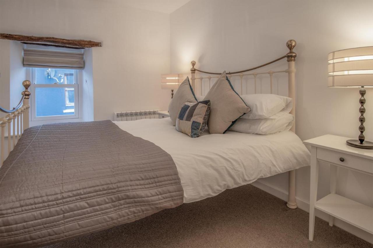 Caleb'S Cottage - 4 Bedroom Cottage - Solva Esterno foto