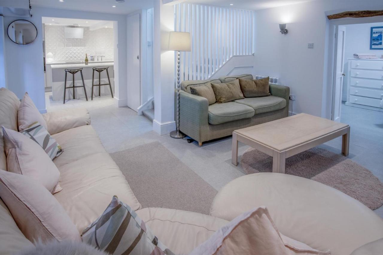 Caleb'S Cottage - 4 Bedroom Cottage - Solva Esterno foto