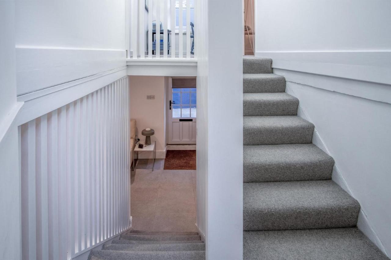 Caleb'S Cottage - 4 Bedroom Cottage - Solva Esterno foto